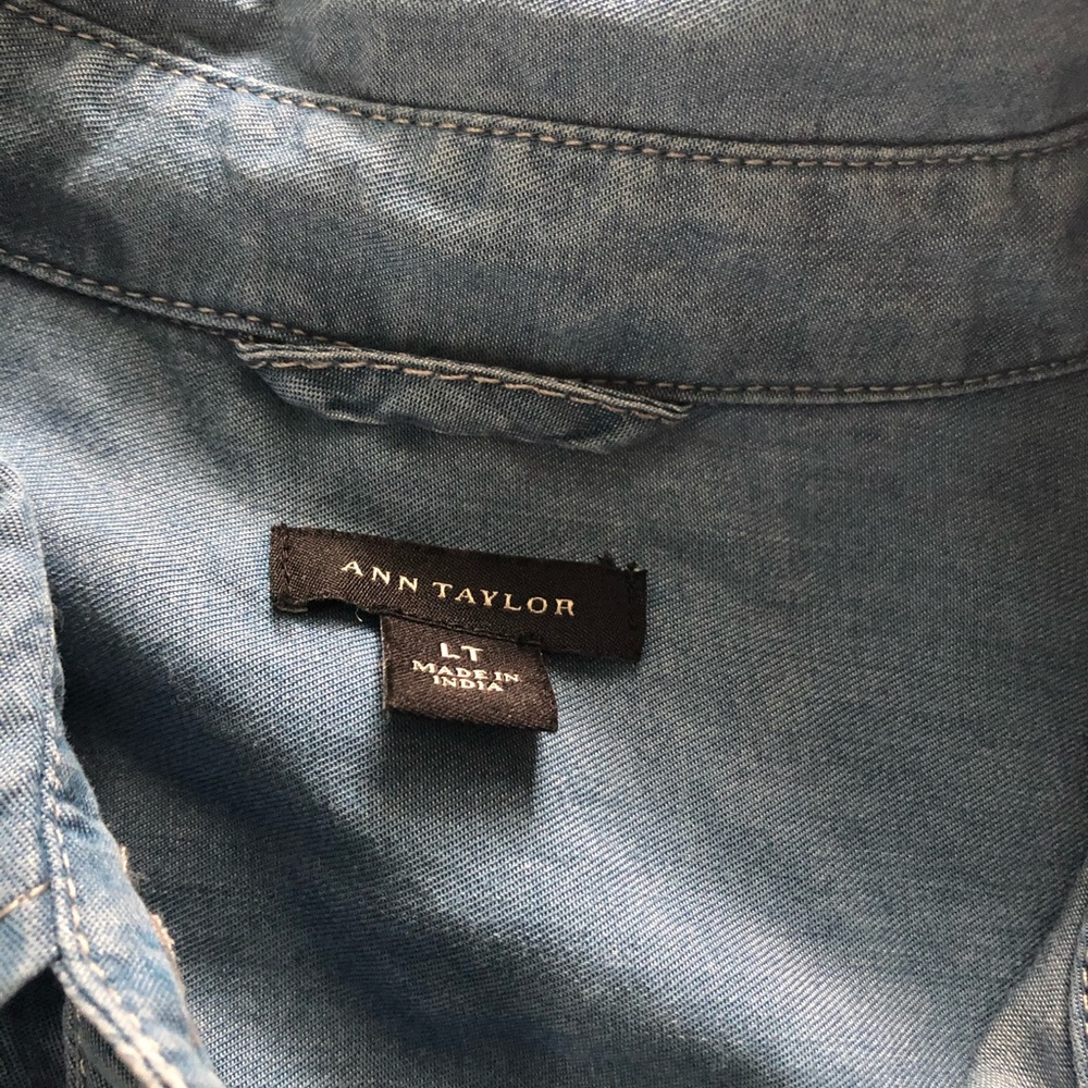 Ann Taylor tall lyocell denim color shirt L